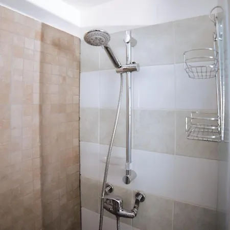 Dimora Nonna Italia Apartment *